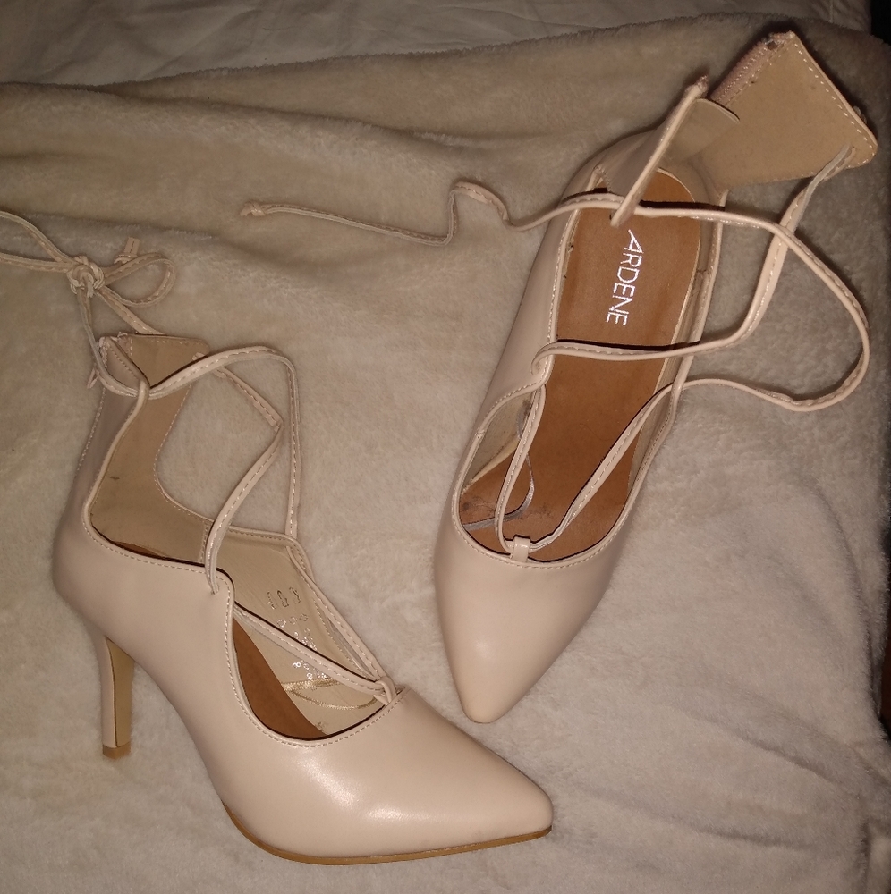 Laced High heels ballet color